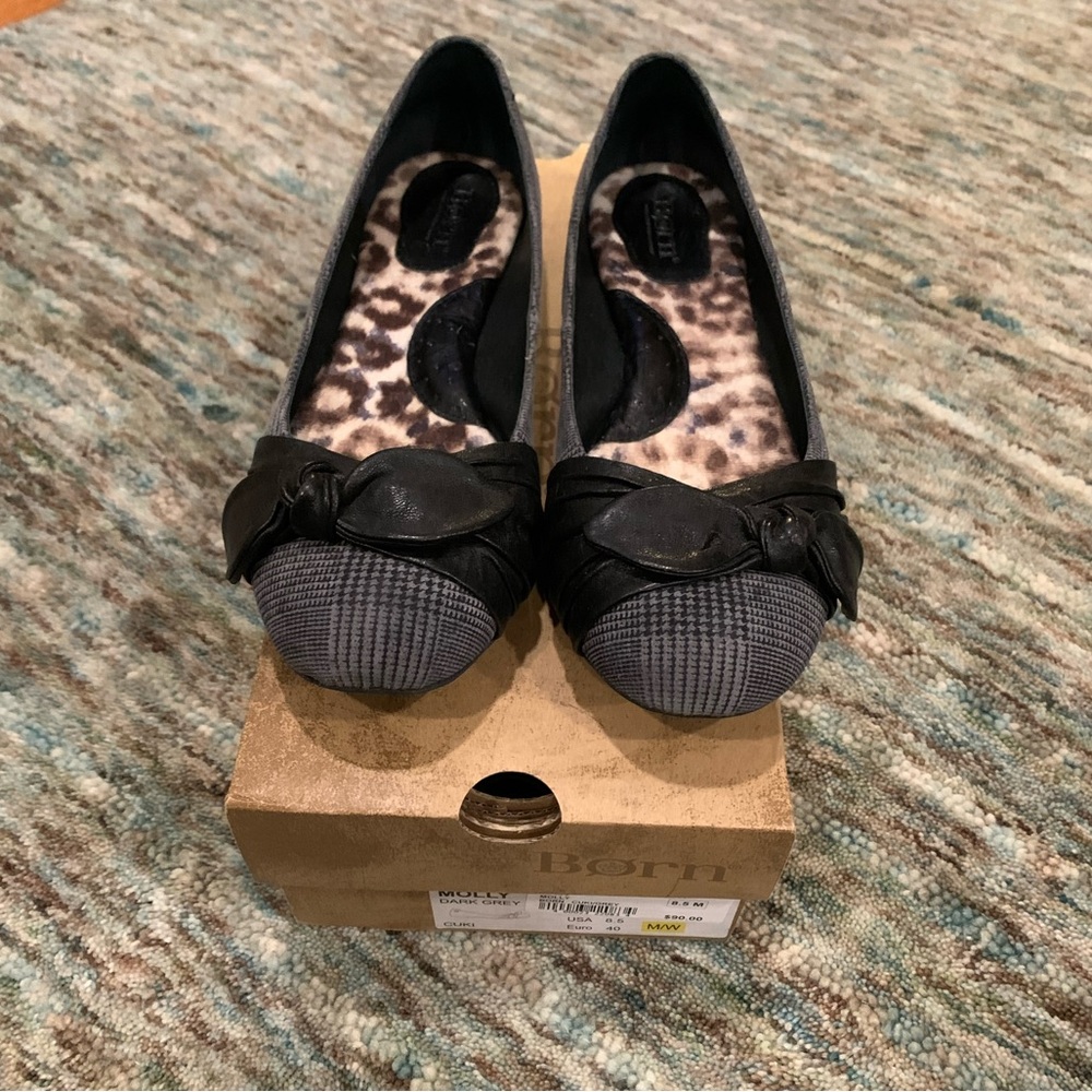 Born Molly Dark Grey Cuki Leather Flats Size 8.5